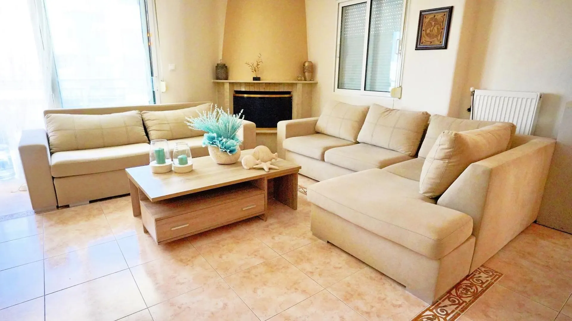 Lovely And Sunny Apartament 300M From Beach!! Переа